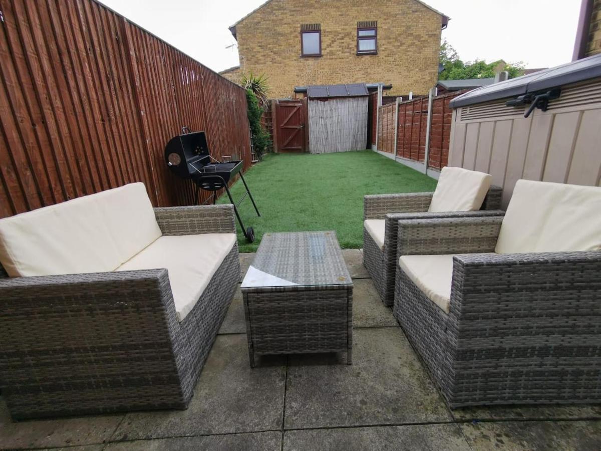 Suburban 2-Bed, Entire Home, Free Parking, Maidstone, Kent Uk Boxley Dış mekan fotoğraf
