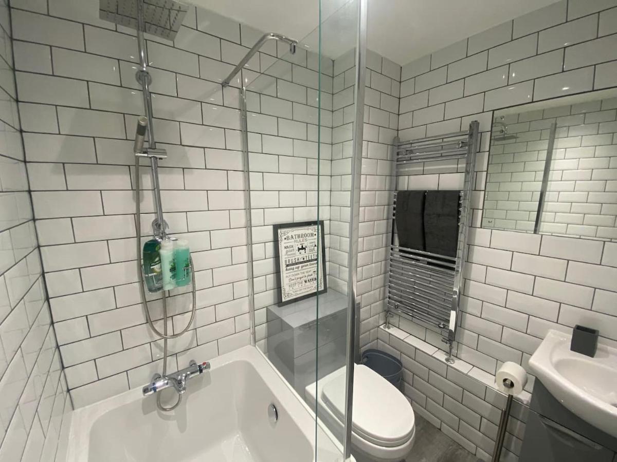 Suburban 2-Bed, Entire Home, Free Parking, Maidstone, Kent Uk Boxley Dış mekan fotoğraf